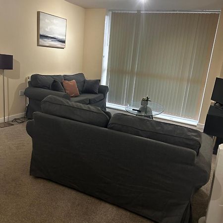 Stylish 2 Bedroom Apartment-Short Term Lets & Serviced Accomodation Reading Luaran gambar